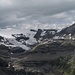 Aussicht vom Daubenhorngletscher ins Wildstrubelgebiet.<br />Zudem sieht man gut die Strecke von gestern ([tour36970 Einsamkeit am Wildstrubel]) und den Gletscherrückgang (der aber nicht seit gestern).<br />