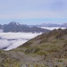 Am Furglerjoch; links der mächtige Hohe Riffler, rechts dahinter Gipfel der Lechtaler Alpen