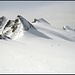 P.3608, links davon der Schneestock 3608m, rechts Dammastock 3630m, Rhonestock 3589m und Galenstock 3586m