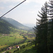 Blick ins dunstige Karwendel aus der Seilbahn - vorn Neder/Medraz