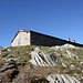 <b>Il Cascinone (2522 m): si tratta di un edificio militare in muratura presso Posmeda</b>.