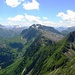 Panorama vom Glärnisch bis zu den Gipfeln des Wägitals.