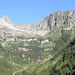 La testata della Val Redòrta. Al centro, il Passo