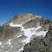 Südflanke Mährenhorn, der Aufstieg verläuft dem Schneeband entlang bis zur Mitte und dann beim helleren Gestein Rechts zum Grat hoch.