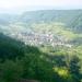 Blick hinunter von der kleinen Roti Flue (658,3m) zum Aussichtspunkt Rothenfluh im schönen Oberbaselbiet.
