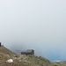 Die SAC Dossenhütte im Nebel
