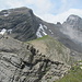 Sanetschhorn (NE-Grat), rechts Gstellihorn, im Vordergrund P. 2560