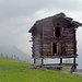Typische alte Hütte am Ostrand vom Grossberg