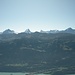 Das Gipfelpanorama reicht von Wetterhorn,Schreckhorn,Finsteraarhorn.... 