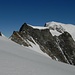 Feechopf mit Alphubel, 4206m; (nach dem Schneefall der letzten Woche wurden heute wieder 1. Tourengänger gesichtet)