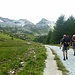 Seguiamo a piedi la bella sterrata, passando dall' Alpe Bocci