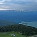 Blick über die Jocheralm und den Walchensee ins Karwendel.