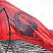 La bandiera che sventola all'Alpe Strabveder