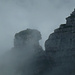Lenkt der Nebel erst mal den Blick in die Nähe, erweitert sich das Projekt "alle Gipfel im Alpstein" exponentiell... Namenloser Amboss im Stoss Ostgrat