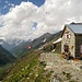 Capanna Adula UTOE 2393m mit Blick in's Val di Compietto