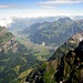  links Wiggis 2282m, rechts Vorder Glärnisch 2327m, im Tal unten Netstal und Glarus