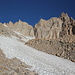 Im Aufstieg zwischen Trail Camp und Trail Crest (in den "Switchbacks") - Blick zum Kamm zwischen Trail Crest und Mount Whitney.