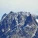 Der Hauptgipfel des Patteriols hebt sich kaum vom zerhackten Gipfelgrat der Kuchenspitze ab. Viel markanter sticht der dunkle Felsturm des Westgipfels (Horn) hervor, den ich im November 2009 in einer Art "Winterbesteigung" erreicht hatte