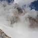 Im Abstieg zwischen Trail Crest und Trail Camp (in den "Switchbacks") - Noch mehr Wolken ziehen auf.