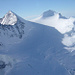Der Gletscherkessel zwischen Piz Zupo (links) und Piz Argient – aufgenommen aus dem Super Puma (17.3.2003)