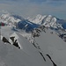 das schöne Gipfelkreuz - im Hintergrund die Dufourspitze