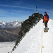 Verbindungsgrat zum Gipfel (Matterhorn im Hintergrund)