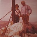Bei meiner Erstbesteigung 1977. Mein Vater hier zusammen mit unserer einheimischen Begleitung, die uns mit einem landwirtschaftlichen Gefährt bis in die Annalperau chauffiert und 600 Hm erspart hat