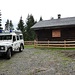 Der Landrover wird bei der Zollhütte auf dem Hinterälpele abgestellt