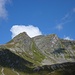 Sarotlapaß mit den südlichen Sarotlaspitzen, der rechte Gipfel ist mit 2564m die höchste der Sarotlaspitzen