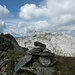 Gipfelsteinmann auf der Südlichen Sarotlaspitze