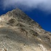 Piz Ot.
La via di salita supera la pietraia sulla sinistra, poi taglia in diagonale portandosi sulla cresta di destra, quindi sù, fino in cima!