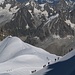 Ausgang für Bergsteiger aus der Aiguille du Midi: Schmaler steiler Grat runter zum Gletscher!
