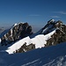 Auf dem Roccia Nera mit Blick zu den Breithornzwillingen und dem Breithorn!