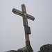 Péz Medel (3210 m) croce di vetta, fronte…