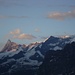 Was fuer eine Stimmung; so Erwachen die Riesen im Berner Oberland: Finsteraarhorn, Ochs, Gross Fiescherhorn