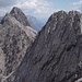 Blick zurück zur Lisunspitze (2667m) und Weißschrofenspitze (2752m)