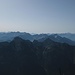 Blick zu den Arnspitzen von der Oberen Wettersteinspitze