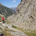 Beim Aufstieg zur Triftbrücke mit Bergführer Resu (www.hoehenfieber.ch)