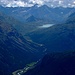 zoommata sul la zona della val Bernina: sullo sfondo il lago Bianco