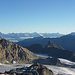Auf dem Allalingletscher mit Blick zu den Berner Alpen