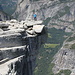 Gipfelplateau Half Dome - Blick zur "Felsnase". ... im Bild "Tourengänger" 2 von 3.