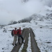 Lisbeth und [u alpinpower] auf den letzten matschigen Höhenmetern zur Schesaplanahütte