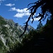 Auf dem Weg nach Cort di Scarlarisc im Val d'Osura