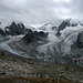 Mont Durand 3713m, Pte. de Zinal 3783m, Dent Blanche 4357m (rechts im Nebel) <br />Im Vordergrund Roc Noir 3011 m