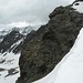 Gratansatz - über dieses kurze Steilstück (I) muss man hoch - bei der Schneelage gar nicht so ohne ...
