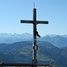 Gipfelkreuz mit dem Großglockner im Hintergrund