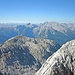 Phantastisch: Über dem Hohen Brett grüßen die Berchtesgadener Charakterberge Großer Hundstod, Watzmann und Hochkalter. Den Horizont begrenzen die Hohen Tauern.