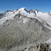 grosse Gipfel aus ungewohnter Perspektive: links guckt das Aletschhorn knapp heraus, rechts ist die Jungfrau zu sehen