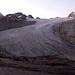L'imponente ghiacciaio del Rutor all'alba