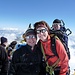 Gipfelfoto mit unserer Gruppe im Hintergrund